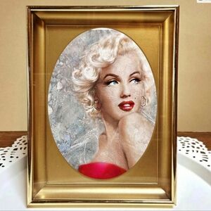 Marilyn Monroe Art Print Painting Framed Oval Bronze Gold Matted Antique Framed